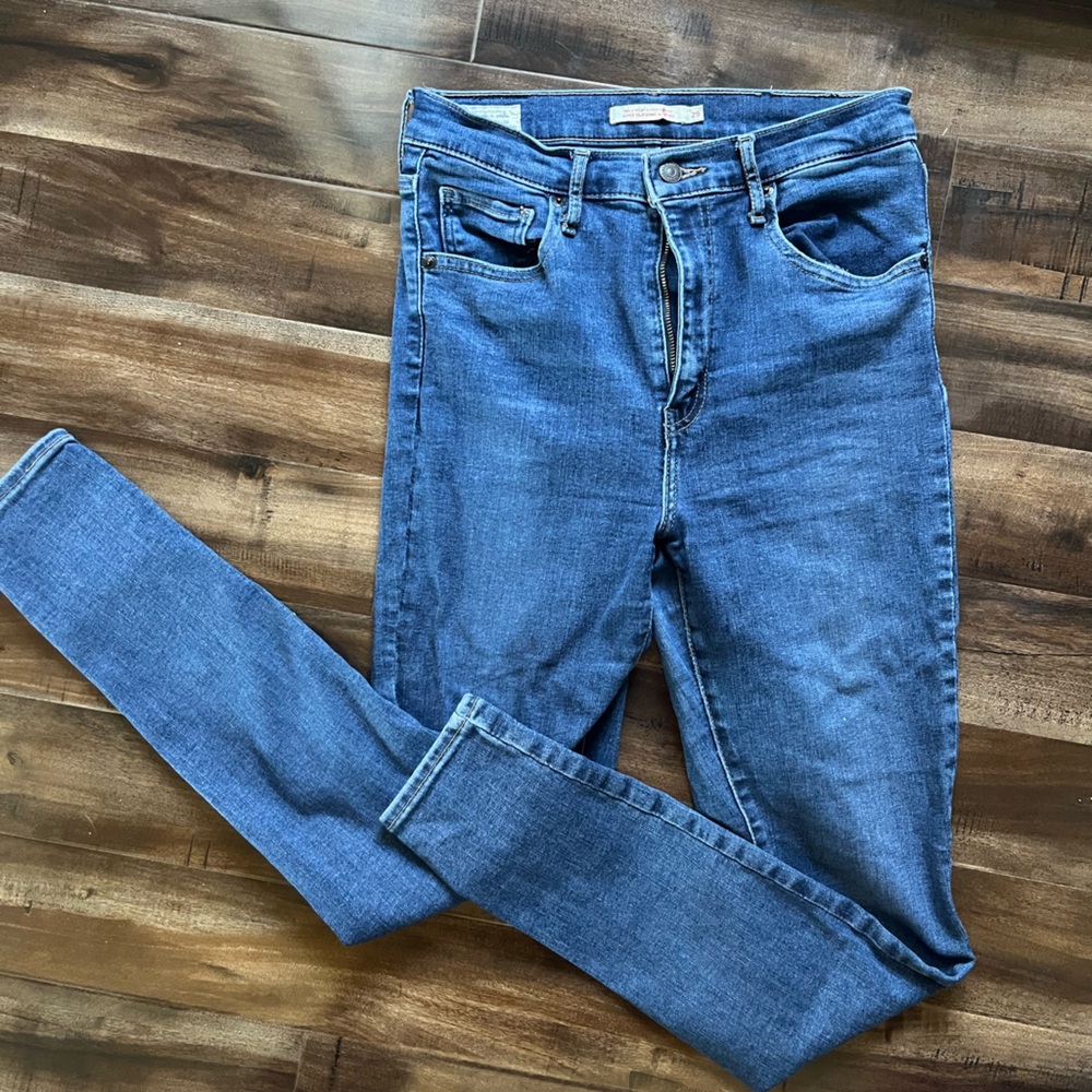 Levi’s Jeans